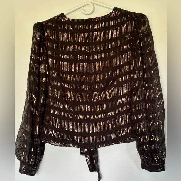 New Lenon Anthropologie faux wrap black & gold fancy sheer top sz small - Picture 3 of 3